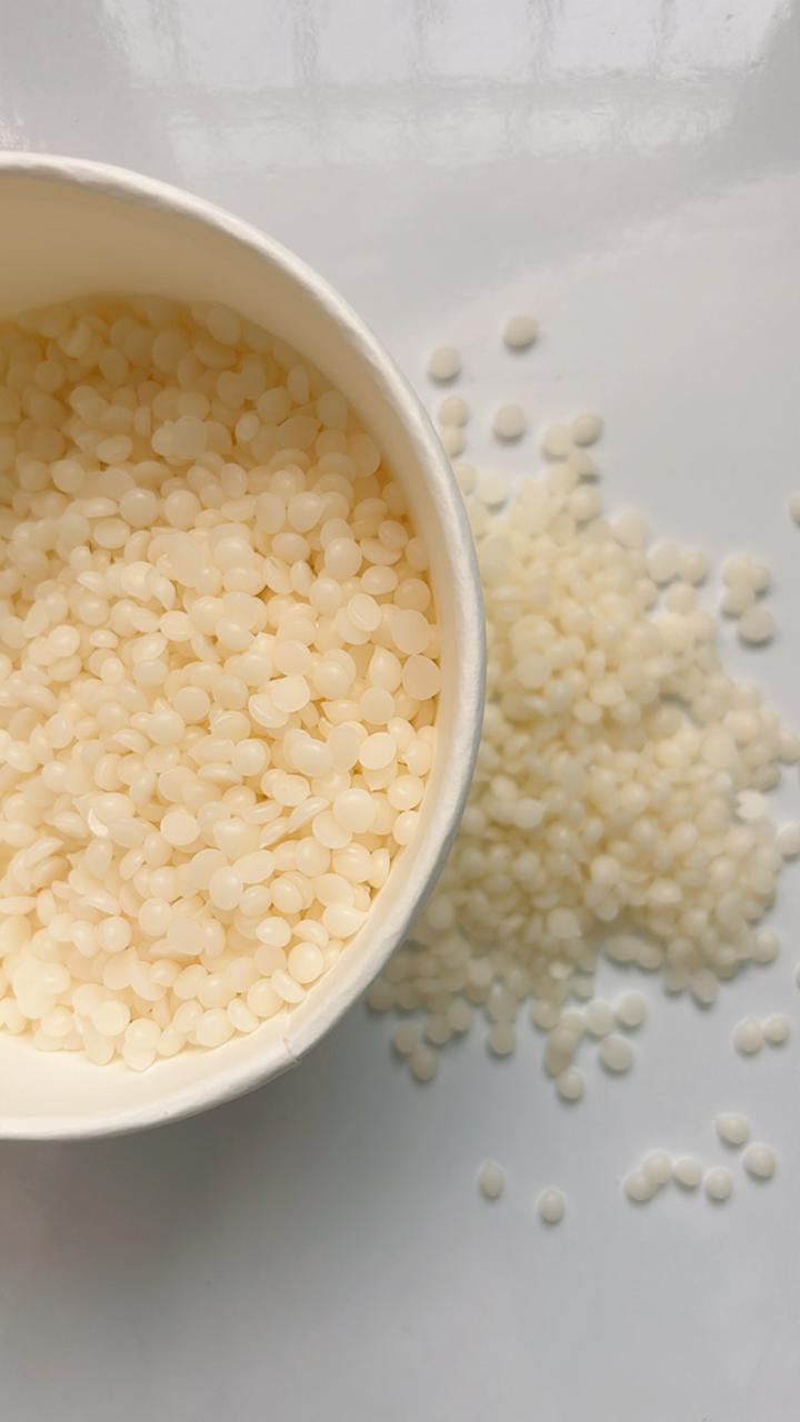 شمع نحل الفاخر